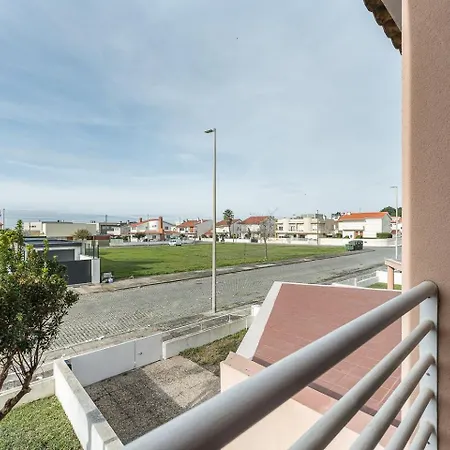 Guest house Guestready - Vacation Family Near The Beach 4*